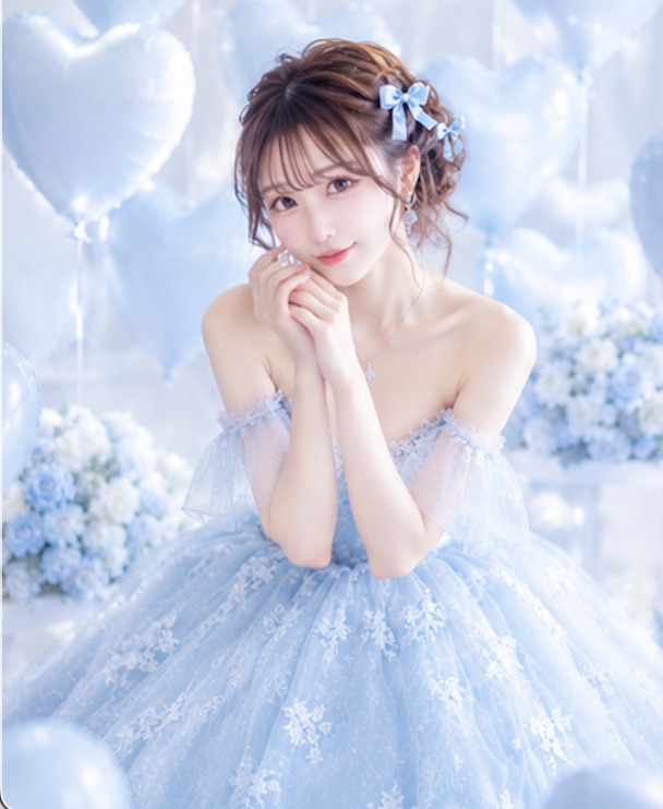 Sayaka in an ice blue dress with balloons